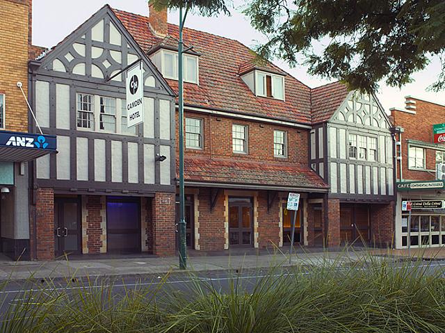 2011 Image 0592